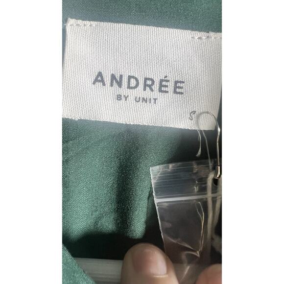 Andree By Unit Small Green Long Sleeve Button Down Stretch Detail Career Blouse - Picture 6 of 10